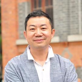 陈建忠