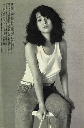 秋吉久美子
