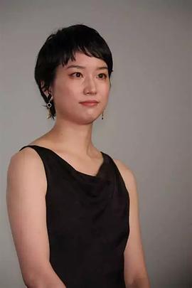 长内映里香