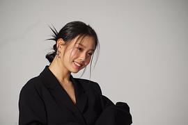 高旻示