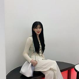 朴施妍
