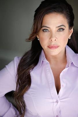 Brooke Lewis Bellas