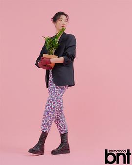 李周英