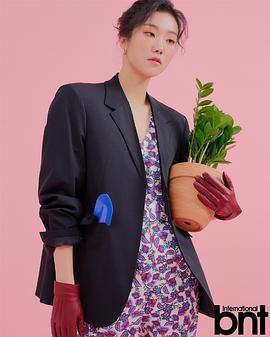李周英
