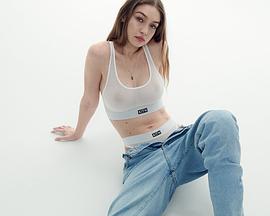 吉吉·哈迪德