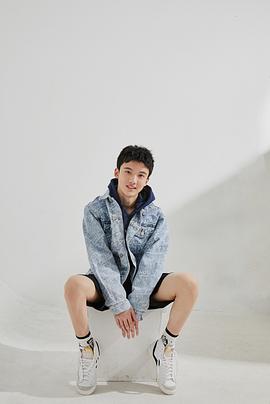 孙浠伦