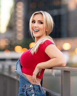 Amanda Paris