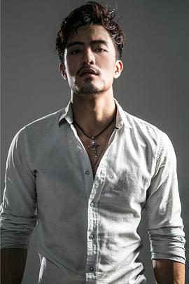 丘子健