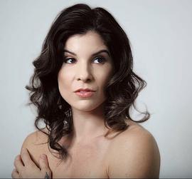 Nicole Cinaglia