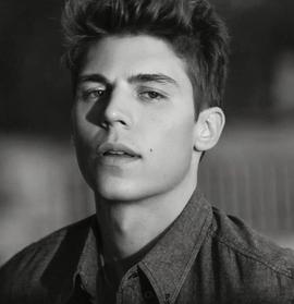 诺兰·杰拉德·冯克