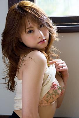 吉泽明步