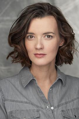 Kirsty Strain