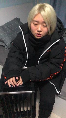 李雪琴