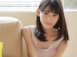 秋本帆华