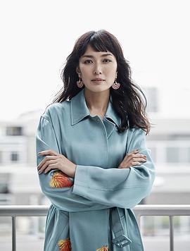 板谷由夏