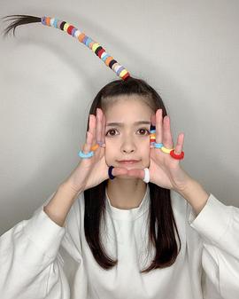 景井ひな