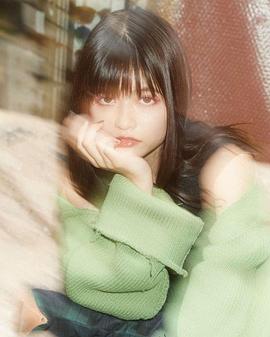 景井ひな