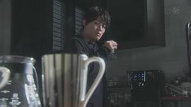 铃木亮平