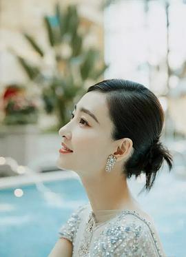 王丽坤