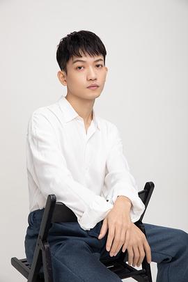 龙泽治