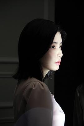 李宝英