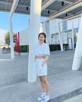 婉维茉·珍萨瓦米缇