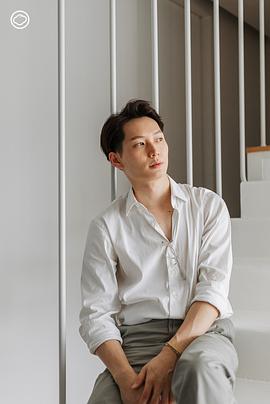 纳塔拉·诺帕卢塔亚朋