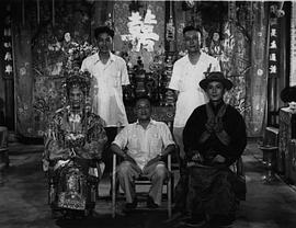 巴金