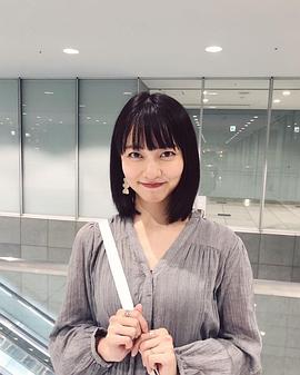 小岛梨里杏
