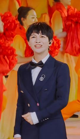 周深