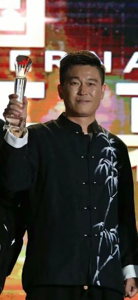 康红立