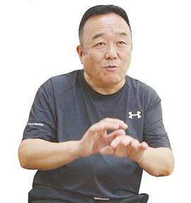崔景富