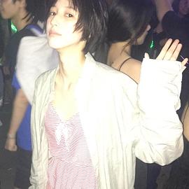 王悦伊