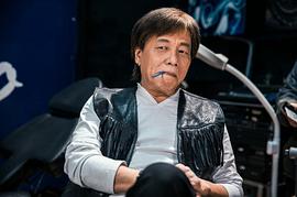 梁小龙