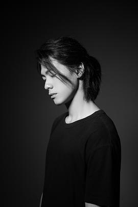 蒋昀霖