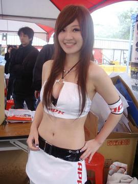 张馨云