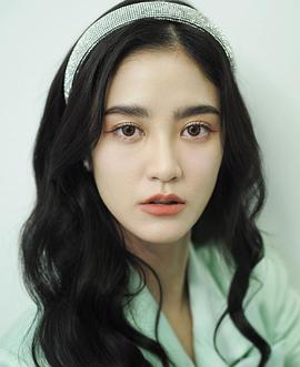 普莉玛·邦查伦