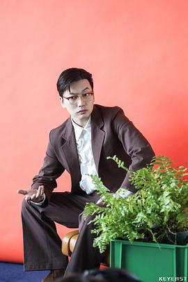 李东辉