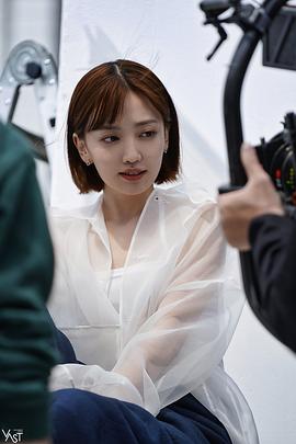 金智仁