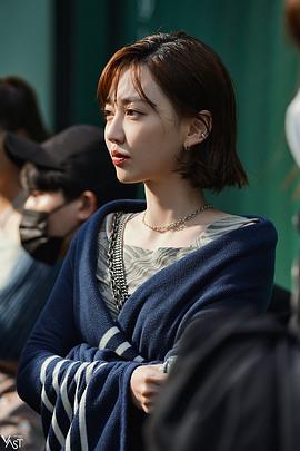 金智仁