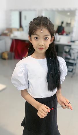 李依蒙