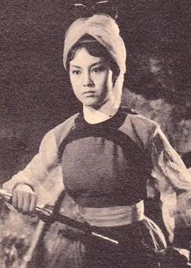 何莉莉