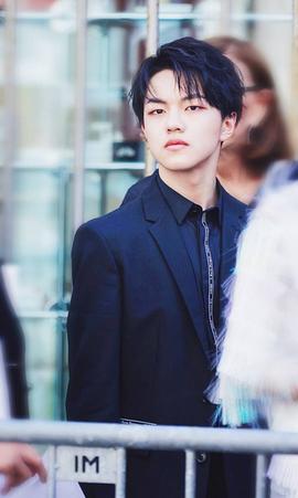 钱正昊