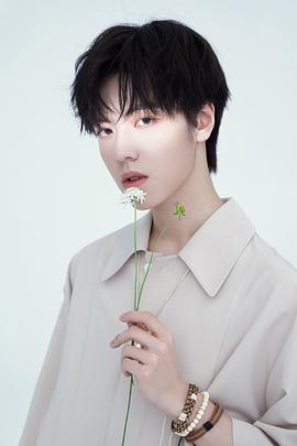 任胤蓬