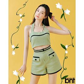李侑菲
