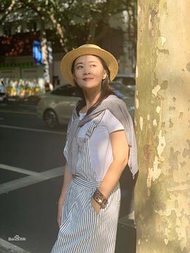 李佳蔚