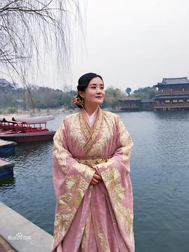 李佳蔚