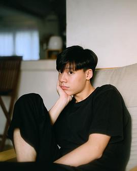 平西朋·艾格朋皮西