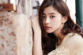 朝比奈彩