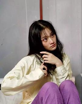 黄雯